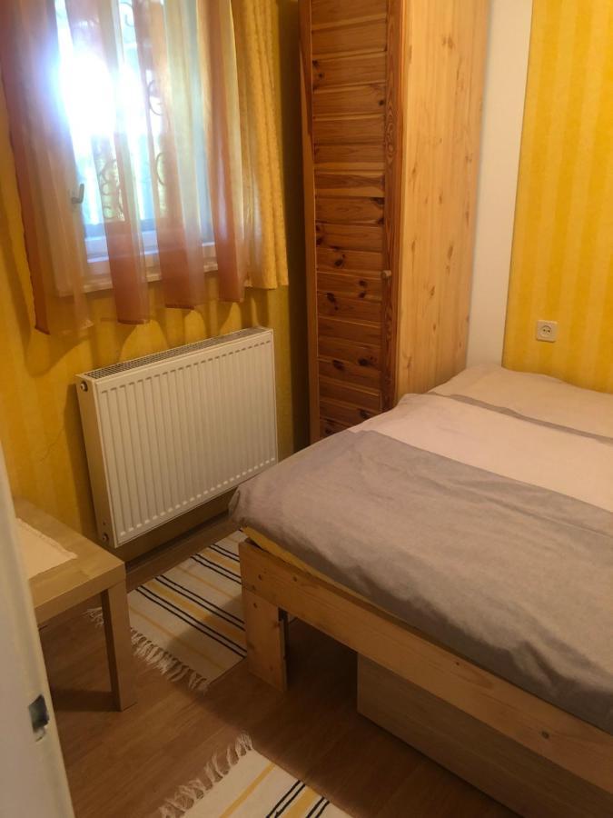 Oeroekzoeld Apartmanok Balatonfenyves Exterior foto